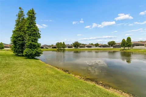 $549,900 | 17566 Buckingham Garden Drive, Lithia, FL 33547
