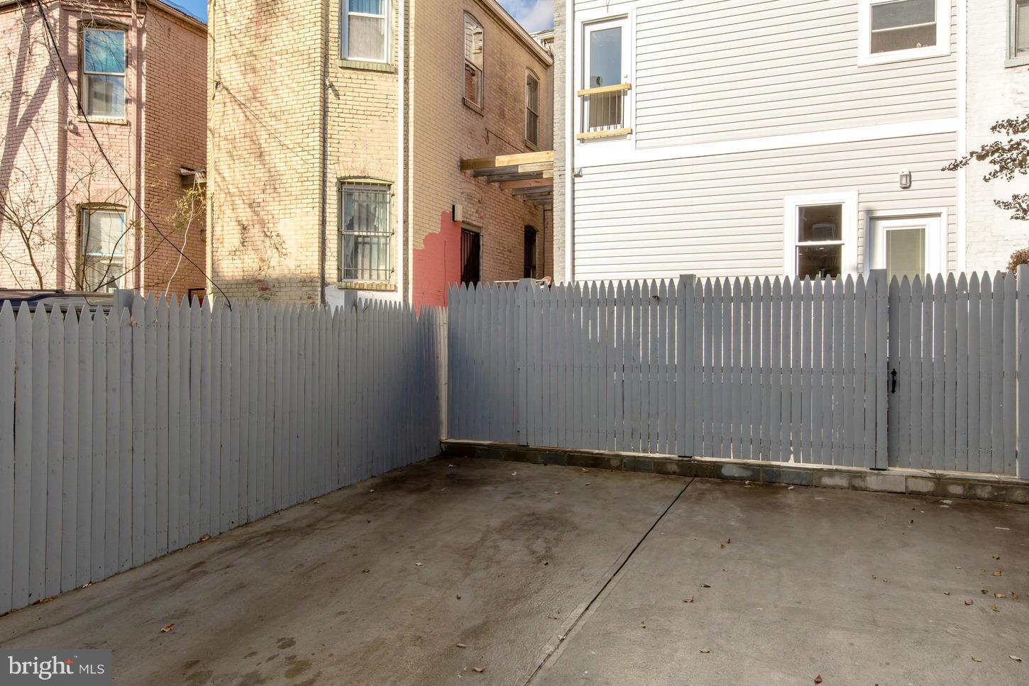 1326 Riggs Street Northwest, Unit 2 Washington, DC 20009 - Photo 10 of 11 Parking