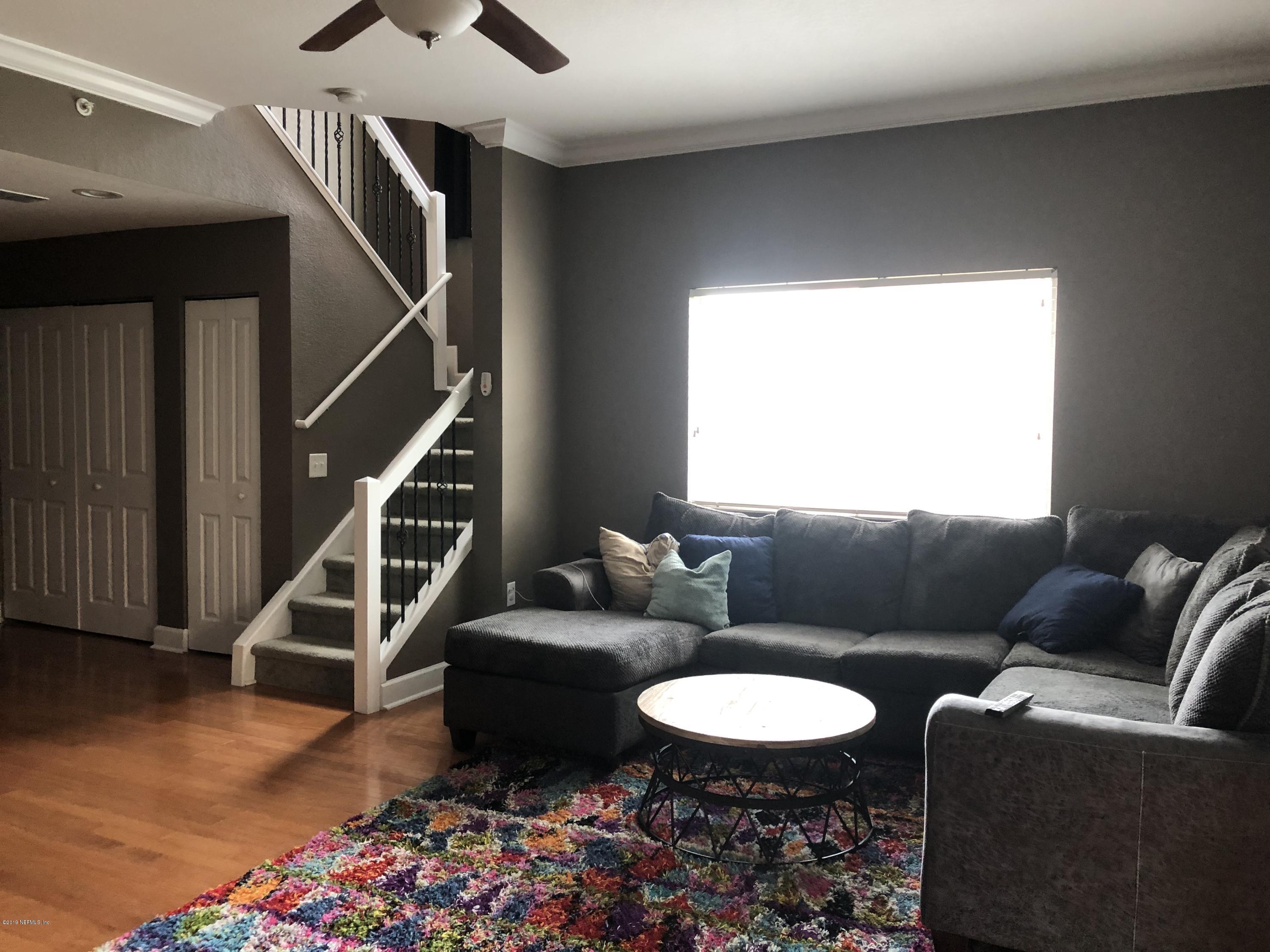 9745 Touchton Road, Unit 421 Jacksonville, FL 32246 - Photo 6 of 37 LivingRoom3