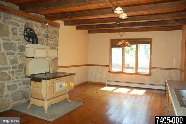 8023 Gnatstown Road Hanover, PA 17331 - Photo 15 of 25 Gallery Image 15