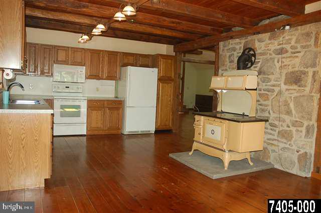 8023 Gnatstown Road Hanover, PA 17331 - Photo 16 of 25 Gallery Image 16