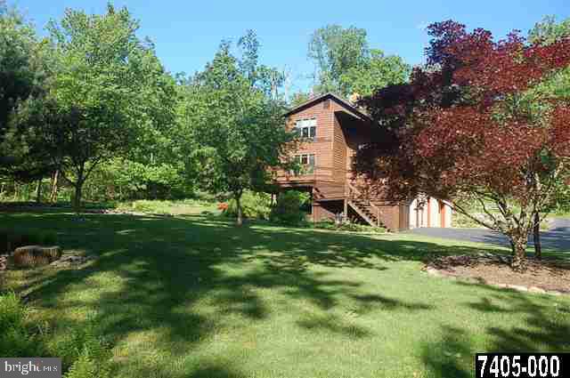 8023 Gnatstown Road Hanover, PA 17331 - Photo 5 of 25 Gallery Image 5