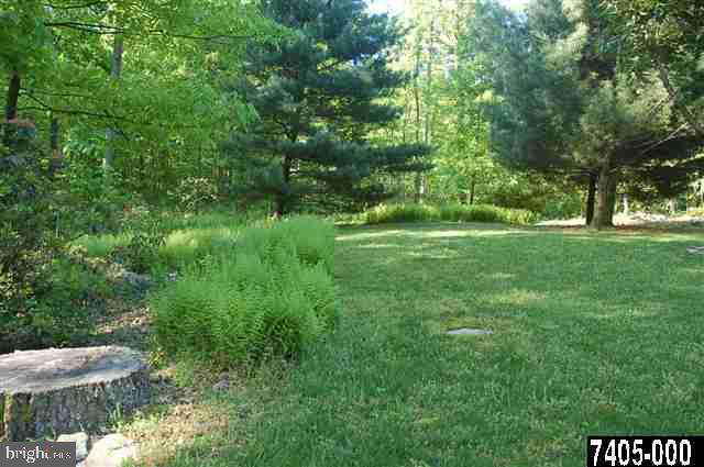 8023 Gnatstown Road Hanover, PA 17331 - Photo 6 of 25 Gallery Image 6