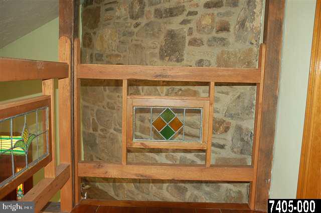 8023 Gnatstown Road Hanover, PA 17331 - Photo 9 of 25 Gallery Image 9