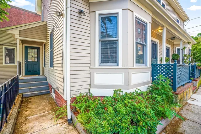 $3,700 | 11 Elmwood Avenue, Unit 11, Winchester, MA 01890