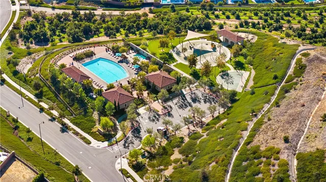 $10,000 | 230 Collino, Irvine, CA 92602