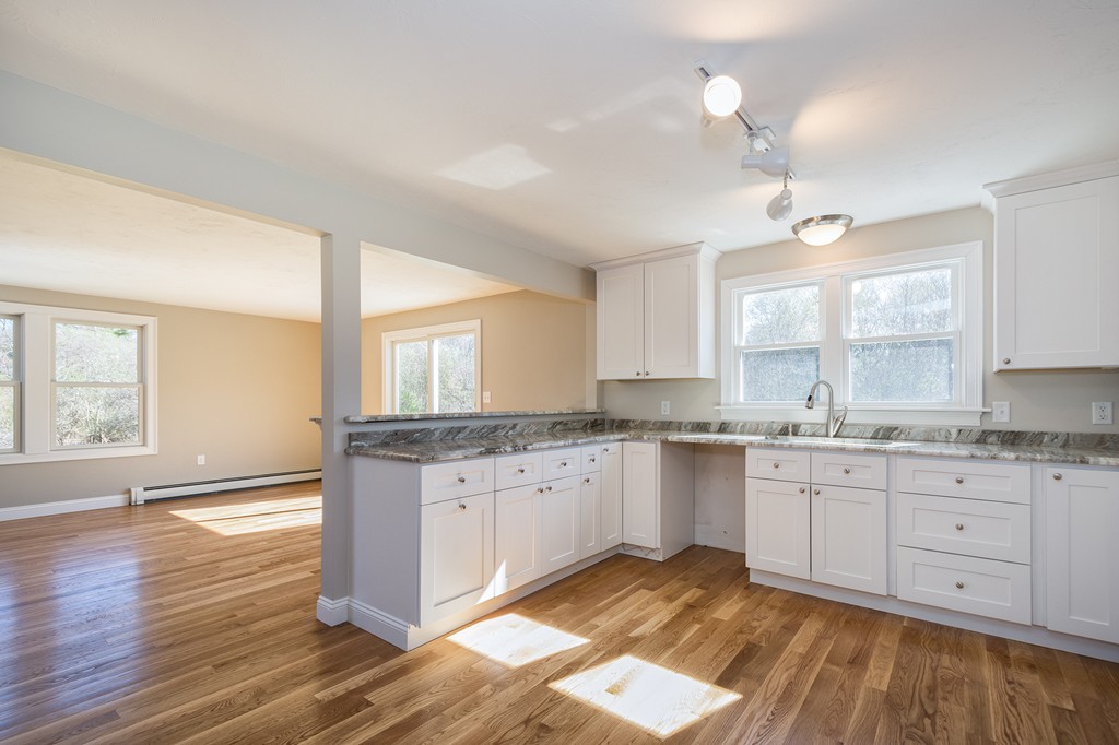 238 Clapp Road Scituate, MA 02066 - Photo 2 of 24 Gallery Image 2