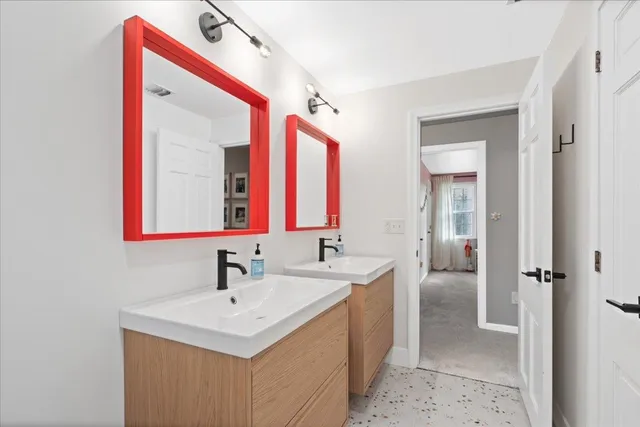 $739,000 | 18 Storybrook Lane, Amherst, NH 03031