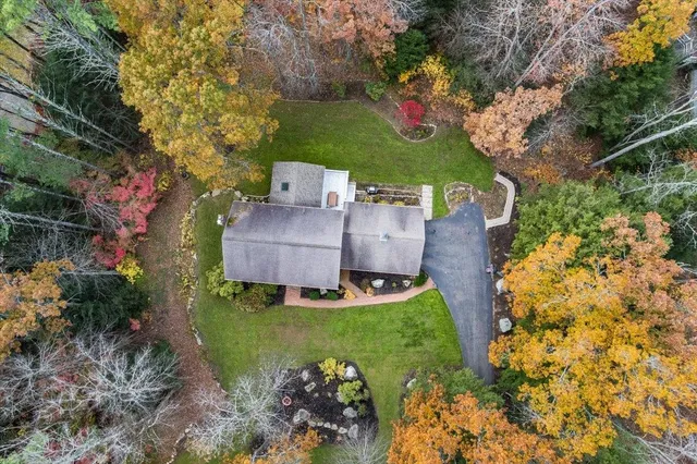 $739,000 | 18 Storybrook Lane, Amherst, NH 03031