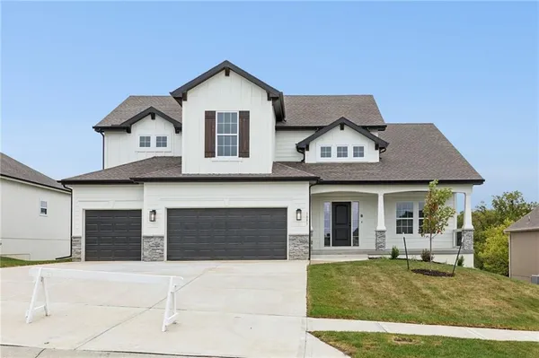 $659,900 | 1039 Fir Lane, Liberty, MO 64068
