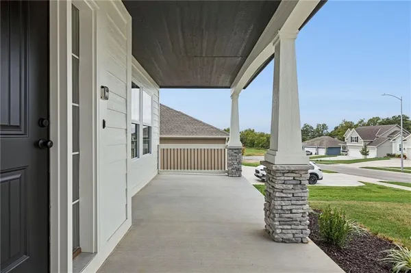 $659,900 | 1039 Fir Lane, Liberty, MO 64068