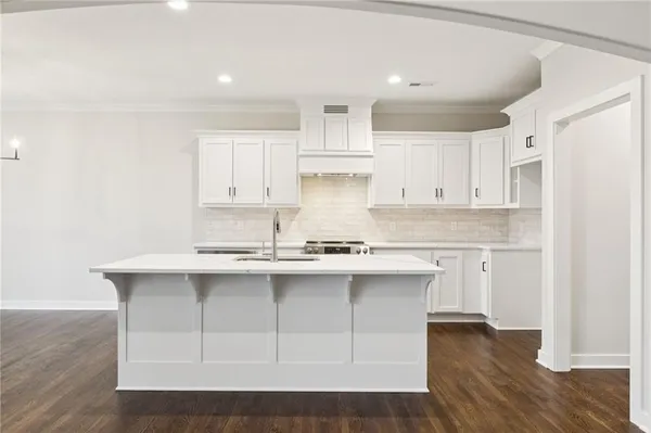 $659,900 | 1039 Fir Lane, Liberty, MO 64068