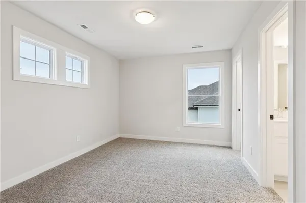 $659,900 | 1039 Fir Lane, Liberty, MO 64068