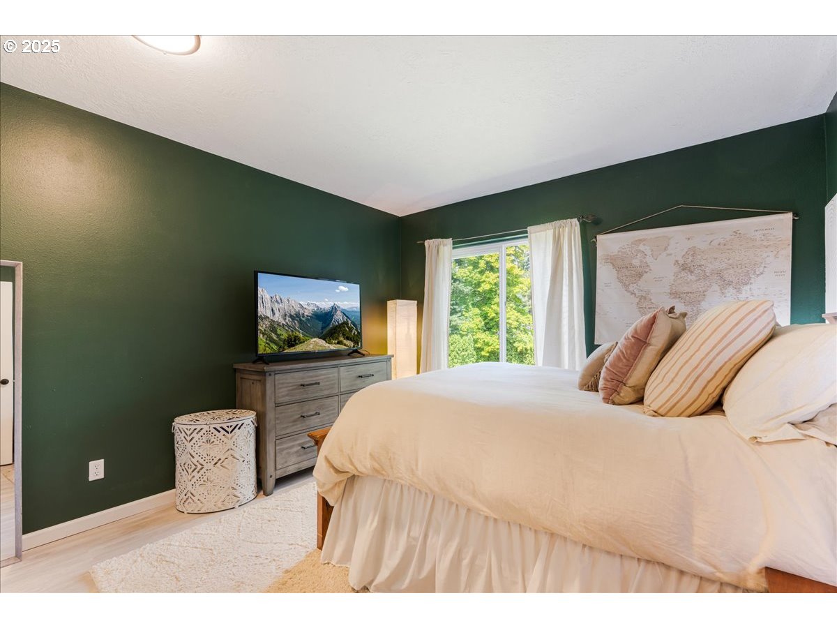 8720 Southwest Tualatin Road, Unit 204 Tualatin, OR 97062 - Photo 14 of 26 Gallery Image 14