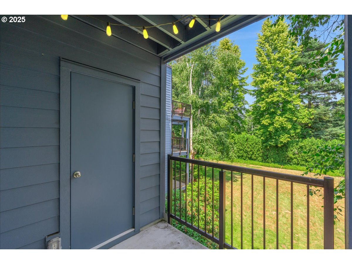 8720 Southwest Tualatin Road, Unit 204 Tualatin, OR 97062 - Photo 22 of 26 Gallery Image 22