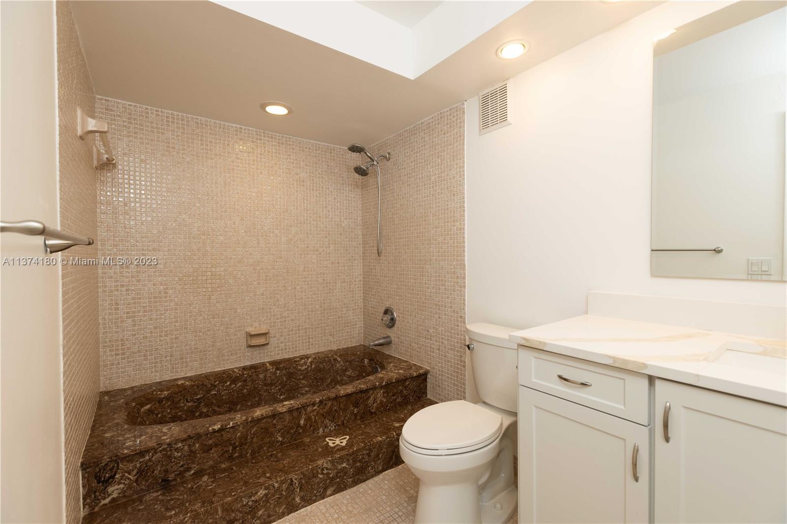 16100 Golf Club Road, Unit 206 Weston, FL 33326 - Photo 23 of 42 Gallery Image 23