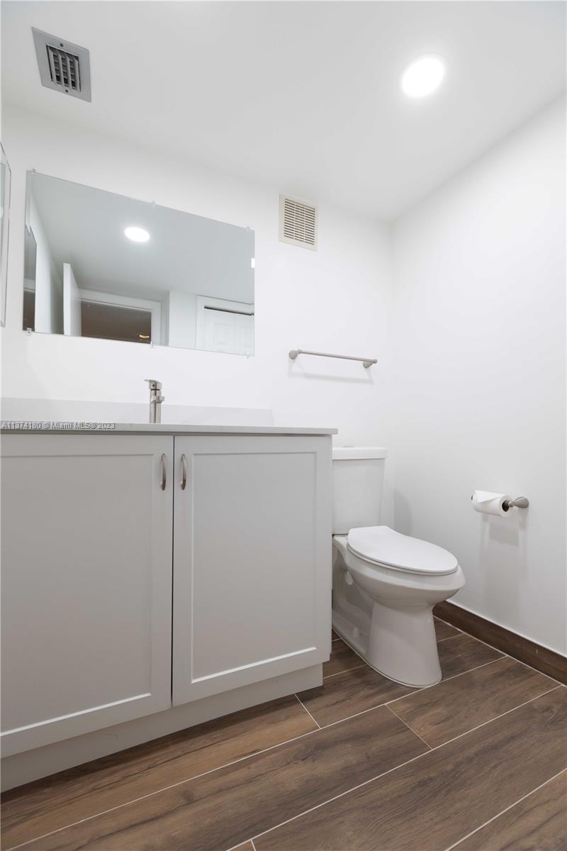 16100 Golf Club Road, Unit 206 Weston, FL 33326 - Photo 25 of 42 Gallery Image 25