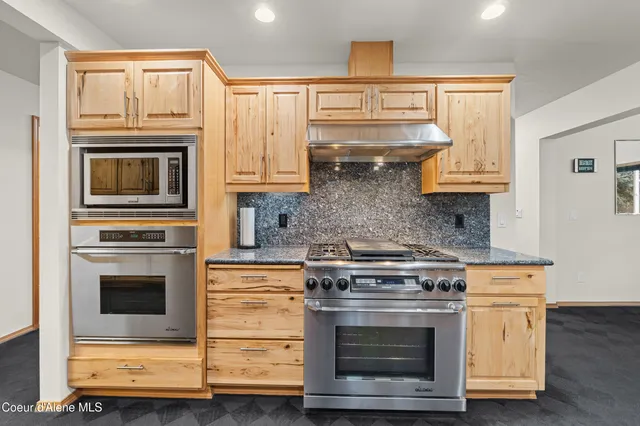 $799,995 | 30 Tweedie Road, Blanchard, ID 83804