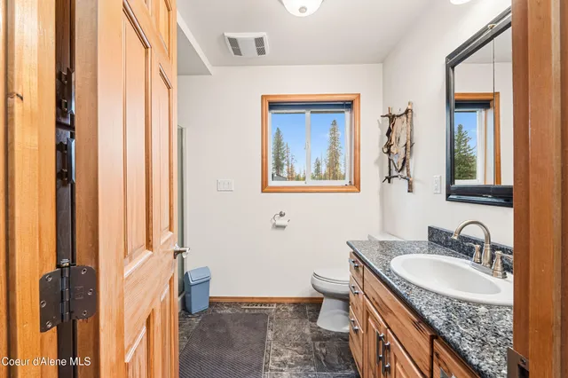 $799,995 | 30 Tweedie Road, Blanchard, ID 83804