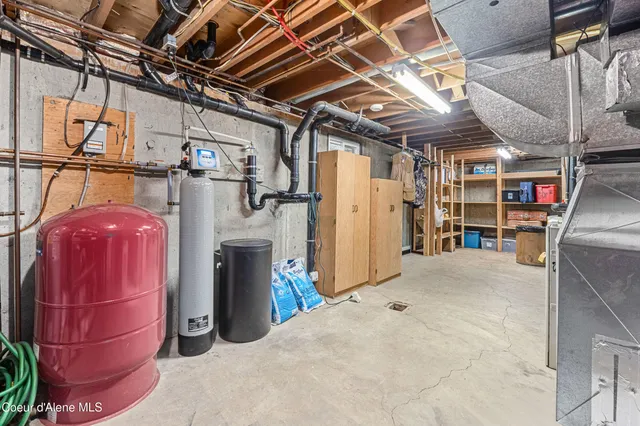 $799,995 | 30 Tweedie Road, Blanchard, ID 83804