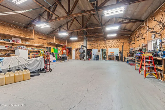 $799,995 | 30 Tweedie Road, Blanchard, ID 83804