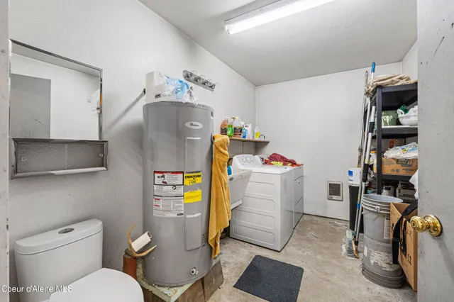 $799,995 | 30 Tweedie Road, Blanchard, ID 83804