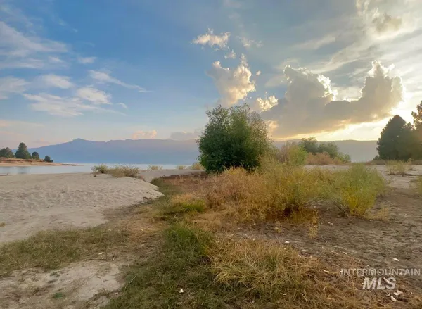 $150,000 | 30 4 Seasons Drive, Cascade, ID 83611