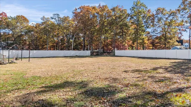 $685,000 | 64 East Margin Road, Ridge, NY 11961