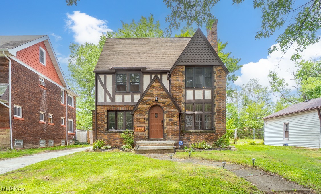 2952 Ripley Road Cleveland, OH 44120 - Photo 1 of 31 Gallery Image 1