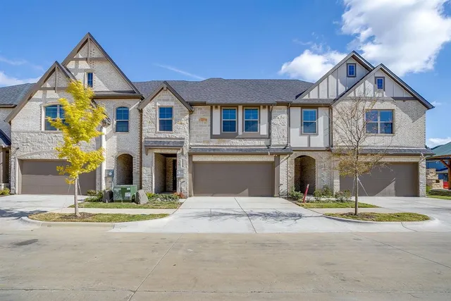 $356,490 | 808 Homeplace Circle, Mansfield, TX 76063