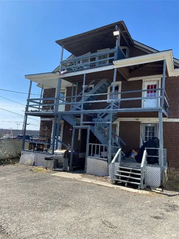 $970,000 | 307 Garfield Avenue, Endicott, NY 13760