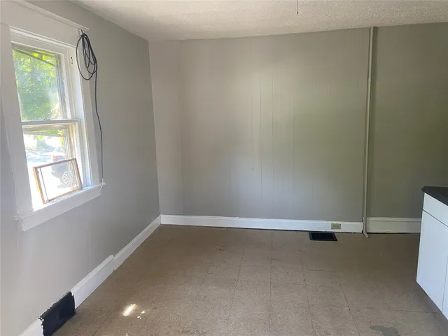 $970,000 | 307 Garfield Avenue, Endicott, NY 13760