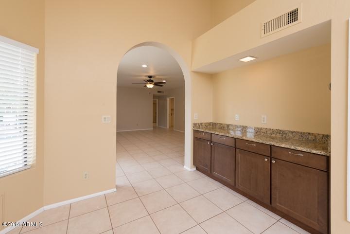 1935 East Ranch Road Tempe, AZ 85284 - Photo 7 of 34 dining area
