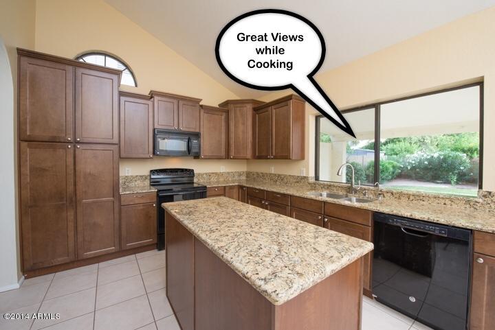 1935 East Ranch Road Tempe, AZ 85284 - Photo 10 of 34 kitchen3