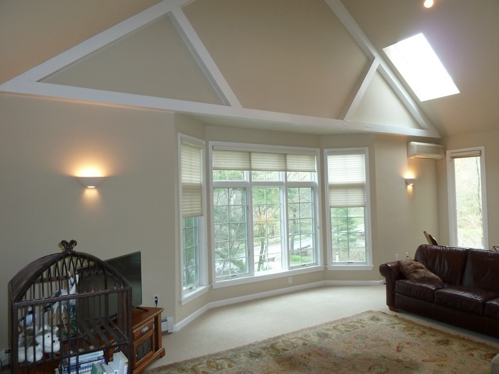555 Dutton Road Sudbury, MA 01776 - Photo 13 of 30