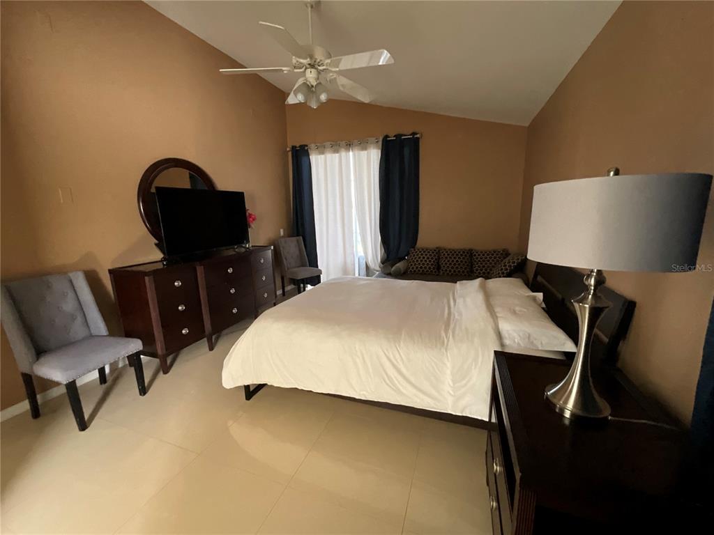 8625 Manassas Road Tampa, FL 33635 - Photo 15 of 20