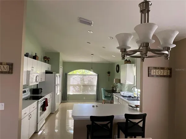 $2,600 | 8625 Manassas Road, Tampa, FL 33635