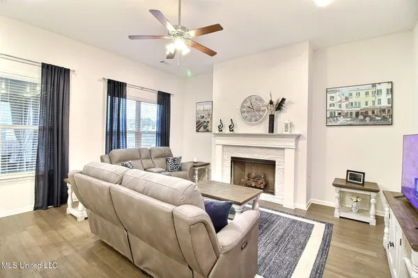 $405,000 | 7182 Archer Lane, Olive Branch, MS 38654