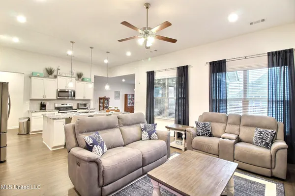 $405,000 | 7182 Archer Lane, Olive Branch, MS 38654