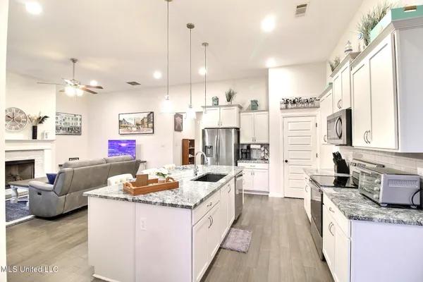 $405,000 | 7182 Archer Lane, Olive Branch, MS 38654