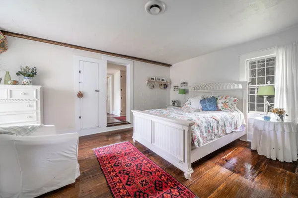 $920,000 | 469 Platt Hill Road, Winchester, CT 06098