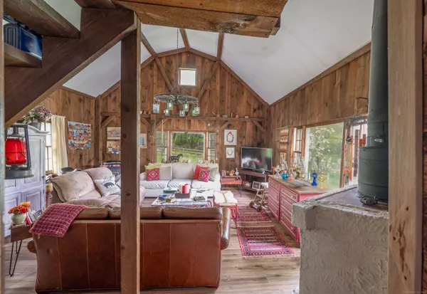 $920,000 | 469 Platt Hill Road, Winchester, CT 06098