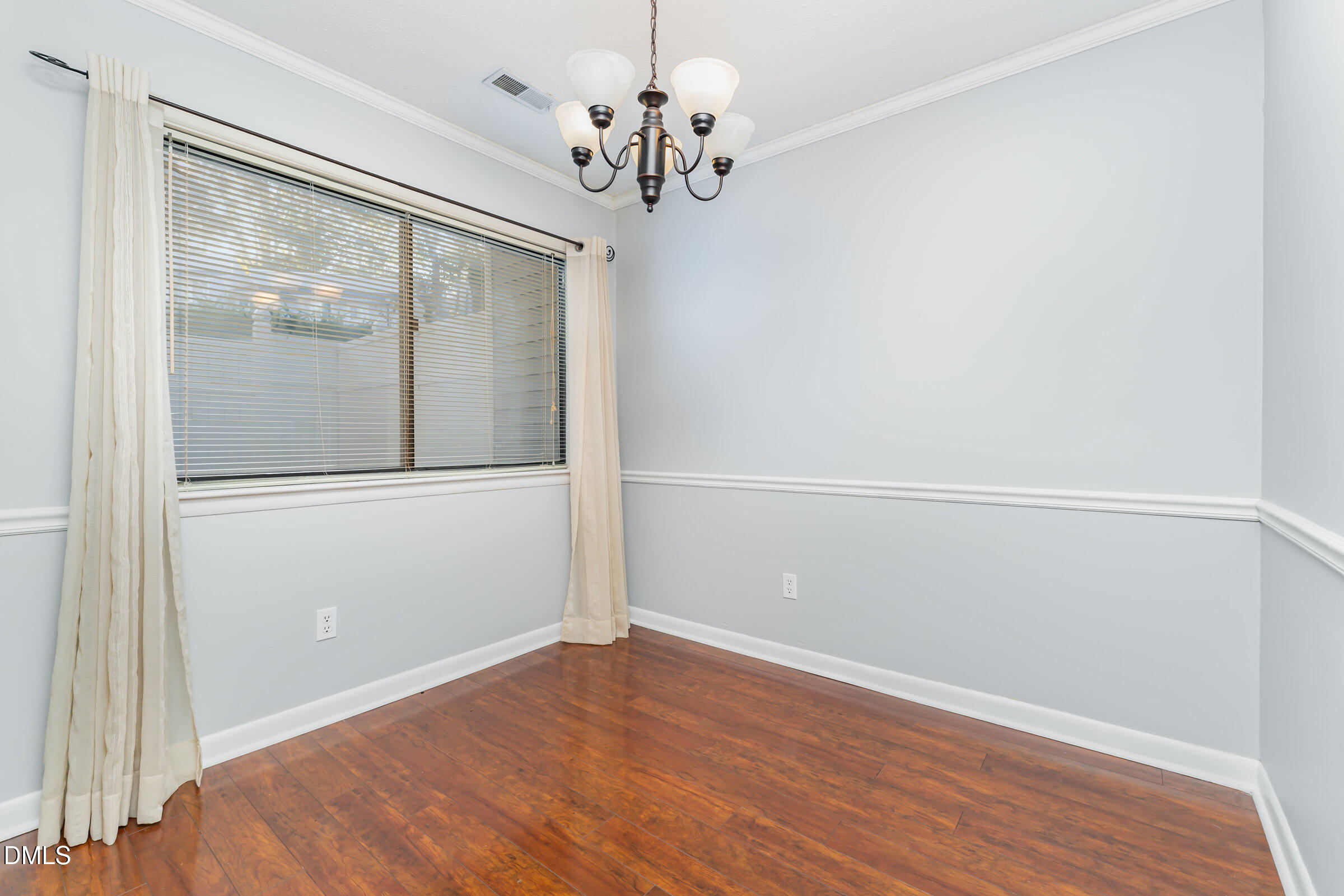 7320 Sandy Creek Drive Raleigh, NC 27615 - Photo 16 of 35 013_file_946