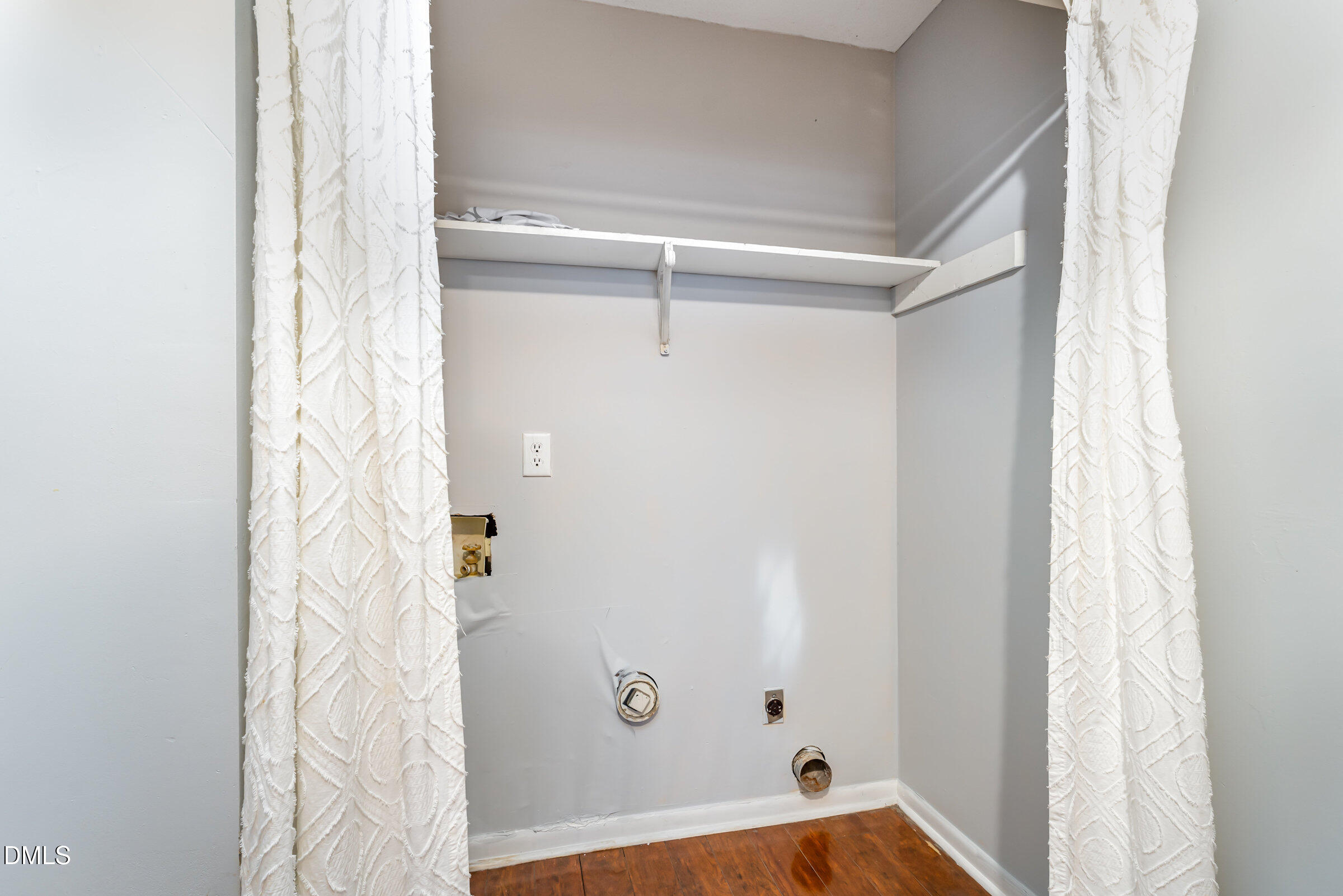 7320 Sandy Creek Drive Raleigh, NC 27615 - Photo 18 of 35 015_file_48