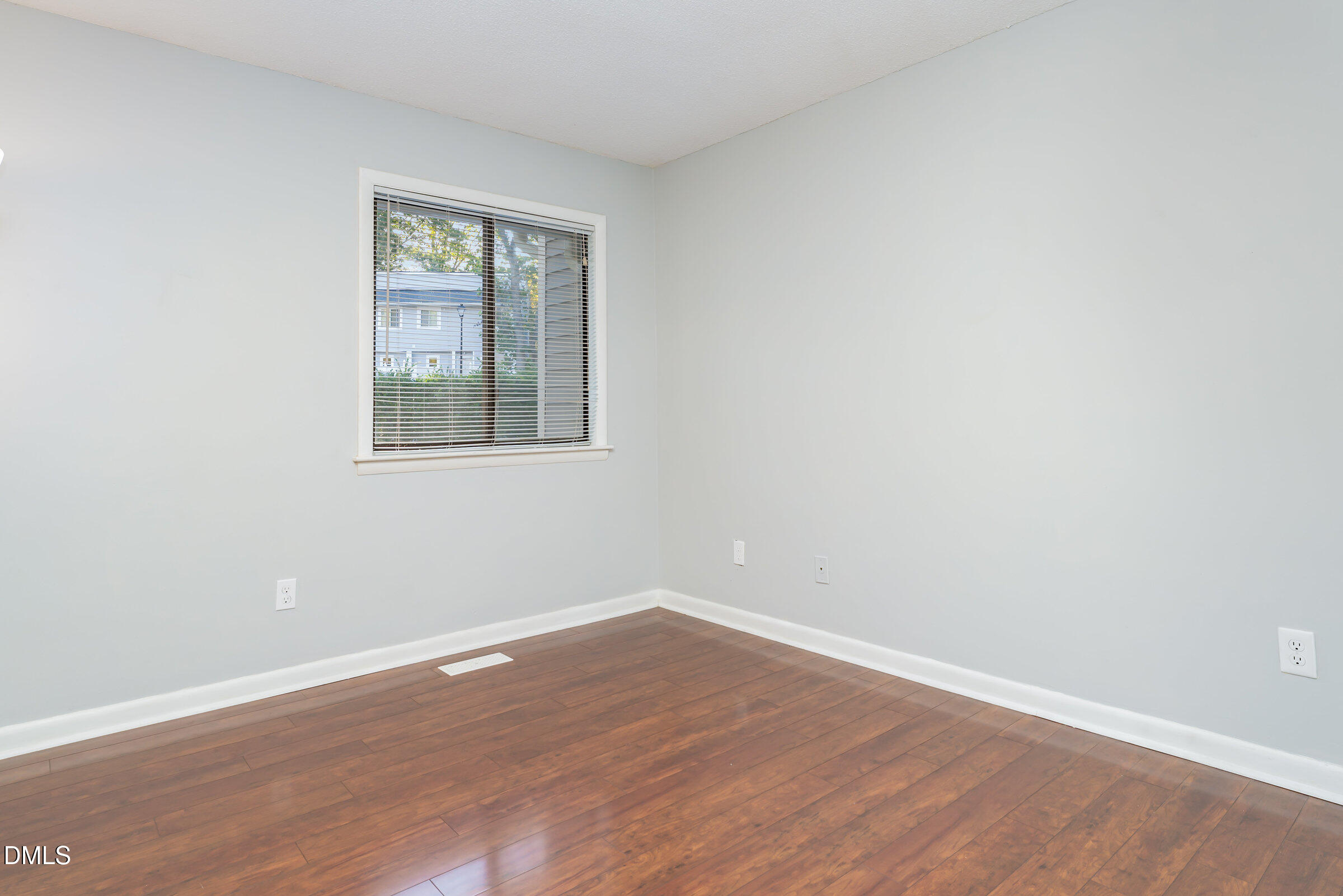 7320 Sandy Creek Drive Raleigh, NC 27615 - Photo 27 of 35 022_file_728