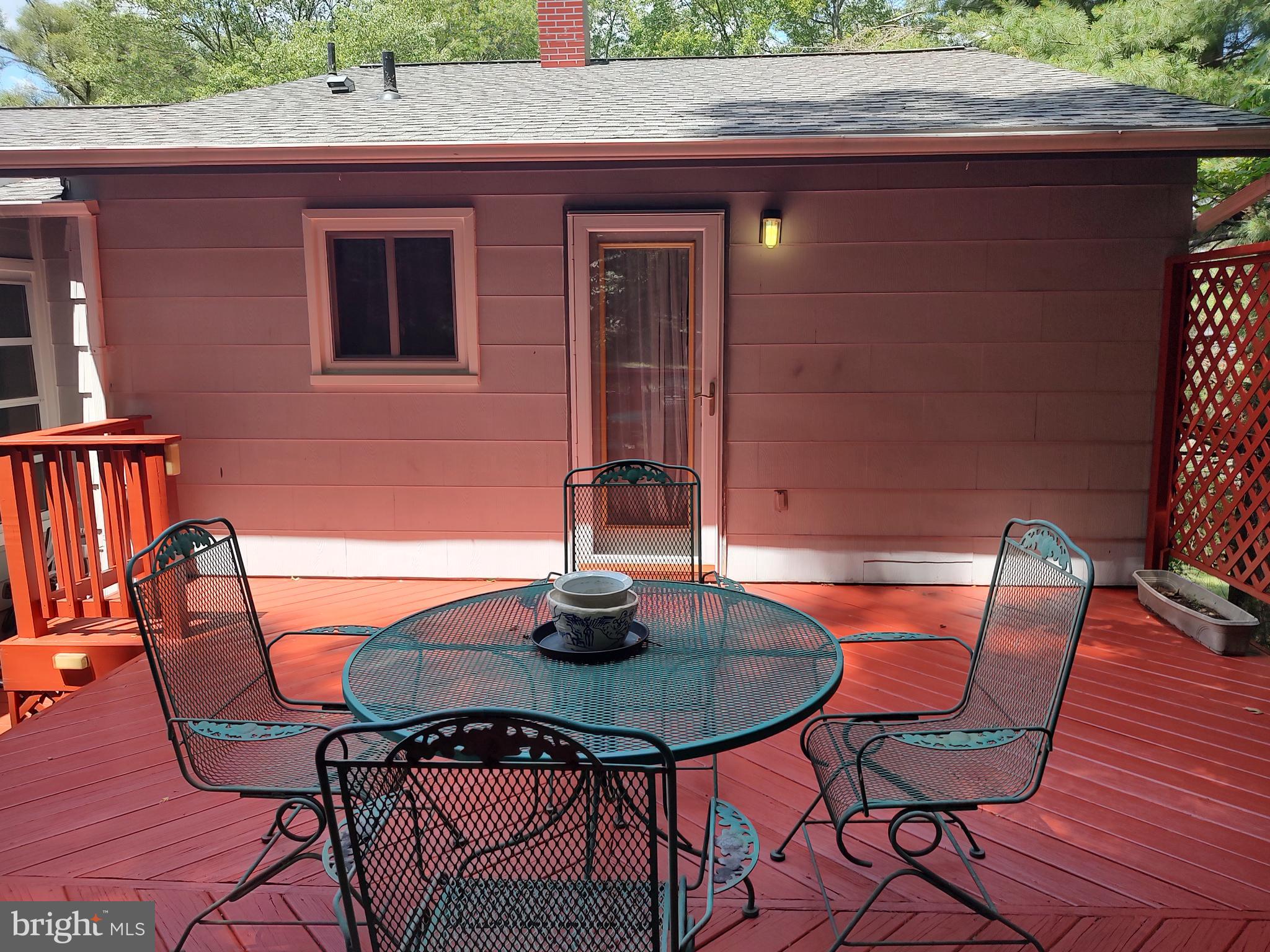 112 Claybrook Drive Silver Spring, MD 20902 - Photo 51 of 66 Dine on the deck!