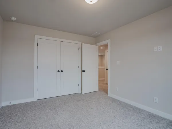 $446,500 | 246 Sawgrass Drive, Crown Point, IN 46307