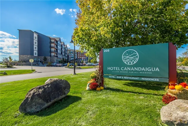 $2,995 | 205 Lakeshore Drive, Unit 502, Canandaigua City, NY 14424