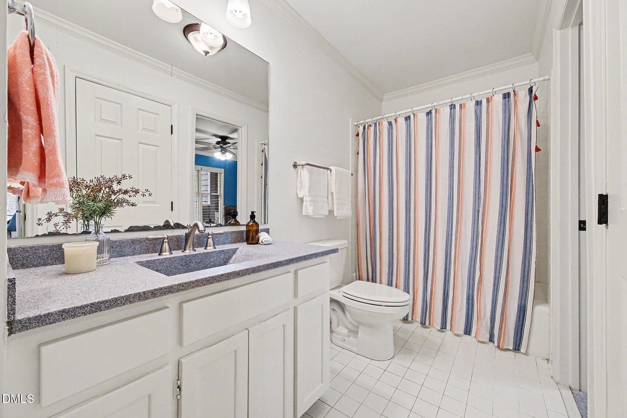 730 Washington Street, Unit 102 Raleigh, NC 27605 - Photo 15 of 20 015-730 Washington 102