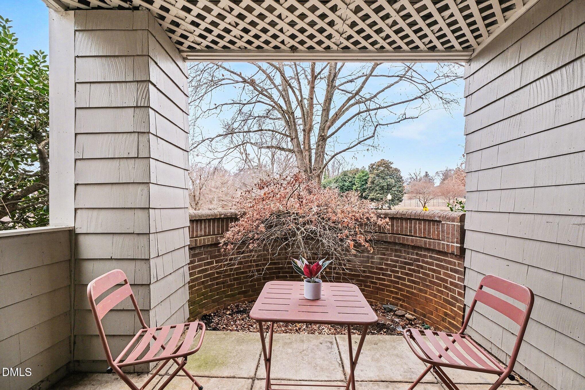 730 Washington Street, Unit 102 Raleigh, NC 27605 - Photo 16 of 20 016-730 Washington 102